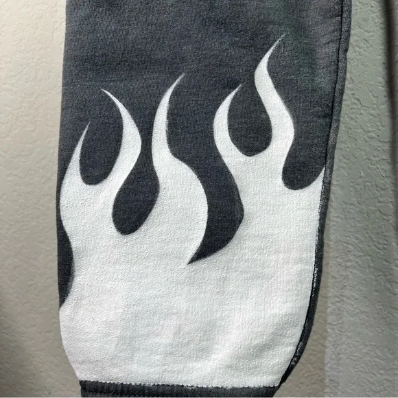 Fruit of the Loom Painted Grey Sweatpants, Men’s Small - Picture 4 of 6